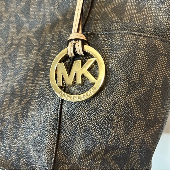 Michael Kors Jet Set Travel East West Signature Brown Tote Bag - Picture 2 of 10